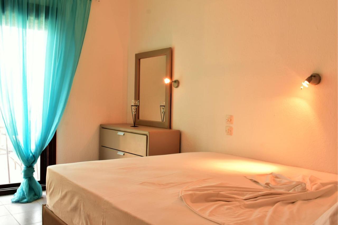 Theano Studios Paralia Sikias Exterior foto